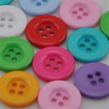 25 piece 18 мм Кръгли пластмасови копчета с 4 дупки, инструменти за шиене, Занаяти/Апликация, много Смесени PZ59