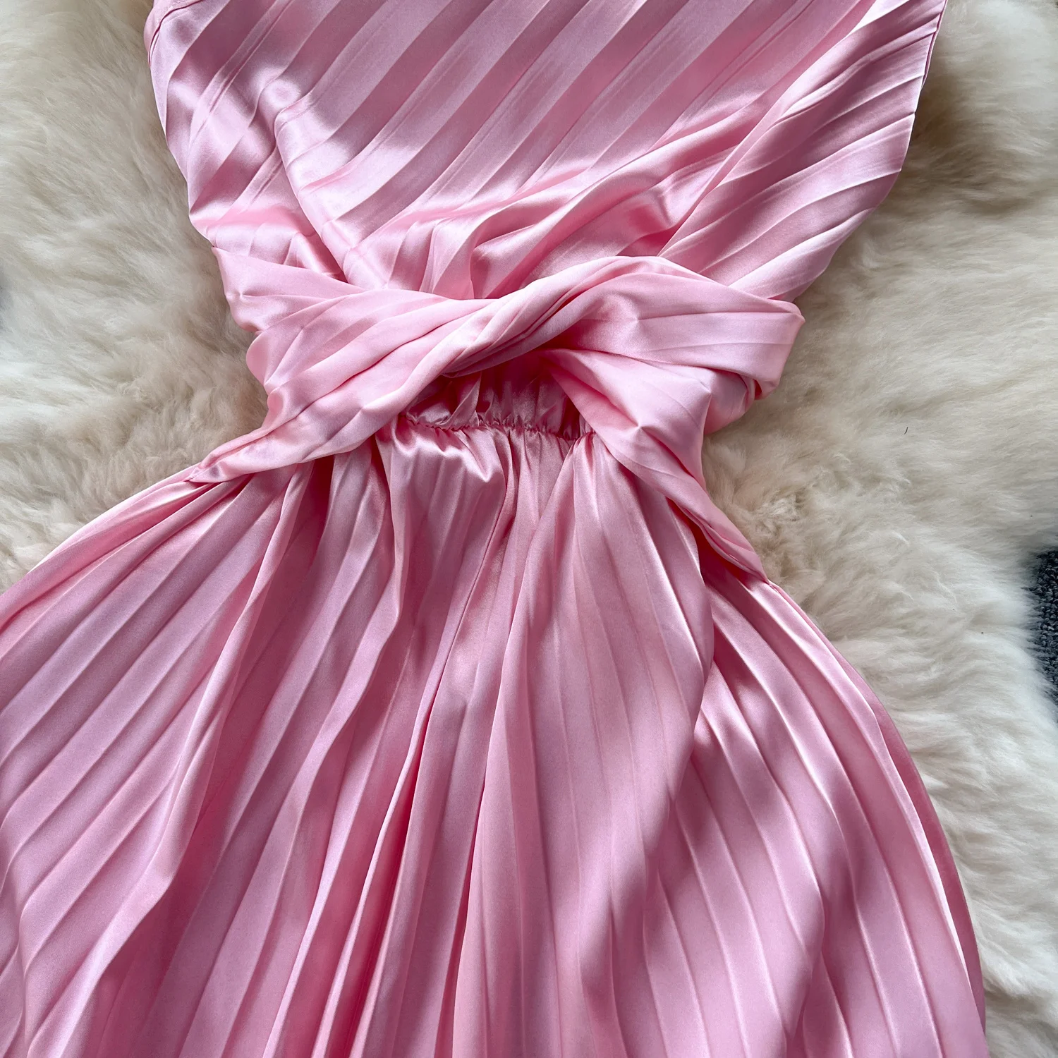 Лятното Модно Дамско Розово плиссированное рокля 2023, Елегантна Секси Рокля без ръкави с едно рамо с висока талия, Нередовна Дълги Плажни Рокли