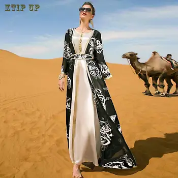 Дубай, Арабската Мюсюлманска Мода, Тежка Промишленост, е Черно-Бяла Цветна Бродерия, Комплект от две части, Секси Дълга Рокля, Подарък Колан, Етнически Хавлия